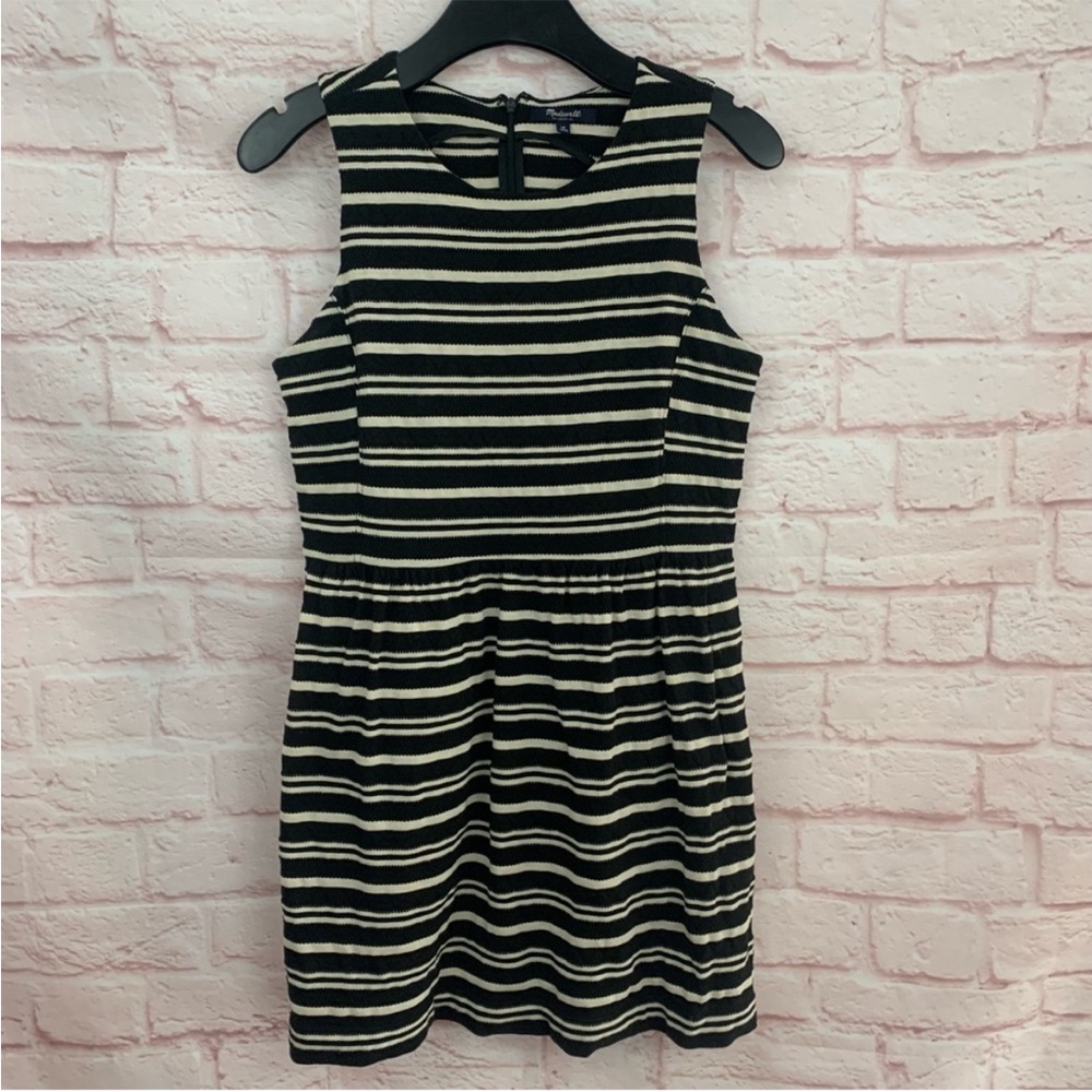 Madewell womens black and cream striped fit and flare dress size Med